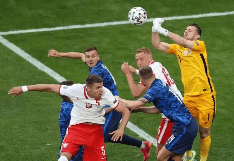 卢森堡队大比分胜出，捍卫晋级荣誉的简单介绍