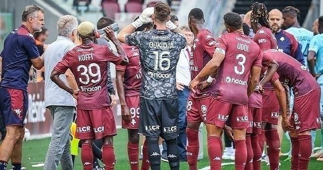 包含梅斯主场告负,开局状况堪忧的词条 包含梅斯主场告负,开局状况堪忧的词条