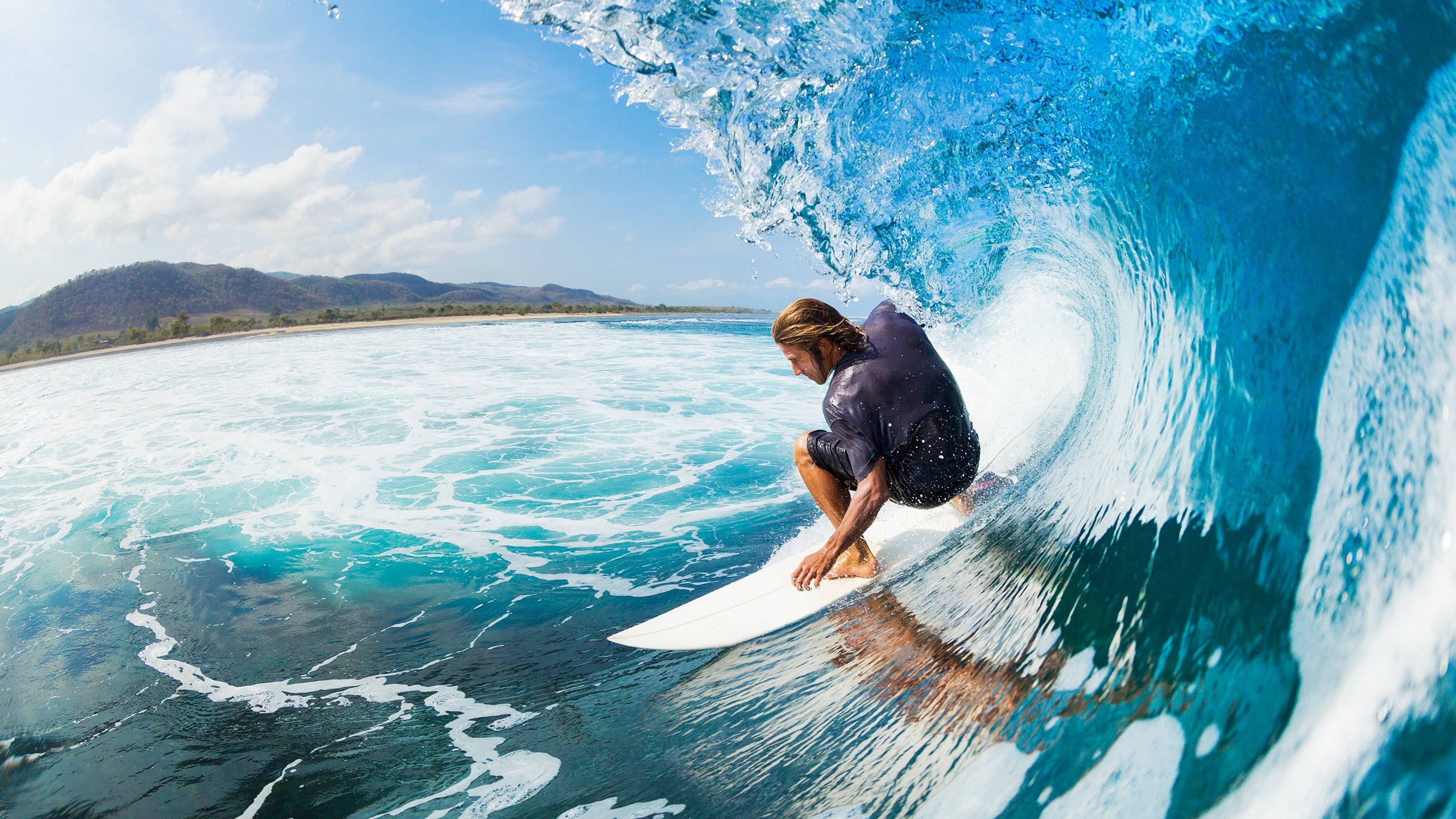 双线突围,从爱尔兰的橄榄球奇迹到卡塞米罗的德甲时刻